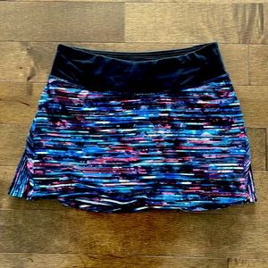 Lululemon Play off the Pleats skirt sz:2